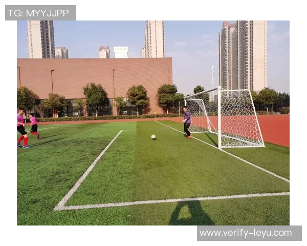 恩浩云足球俱乐部：携手共进打造青少年足球梦想新天地